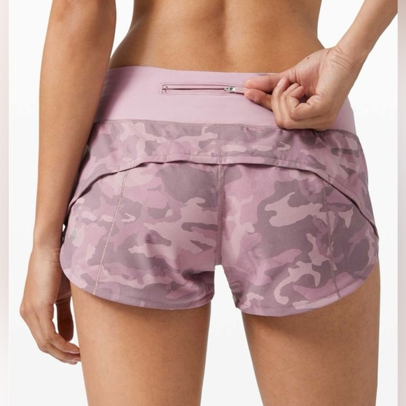 Lululemon Speed Up Shorts 4” Tall Mid Rise |Incognito Camo Pink Taupe Multi Sz 8 - Picture 1 of 9